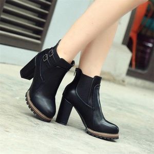 Brand New Ladies Black Ankle Boots Pu Leather. - image 1